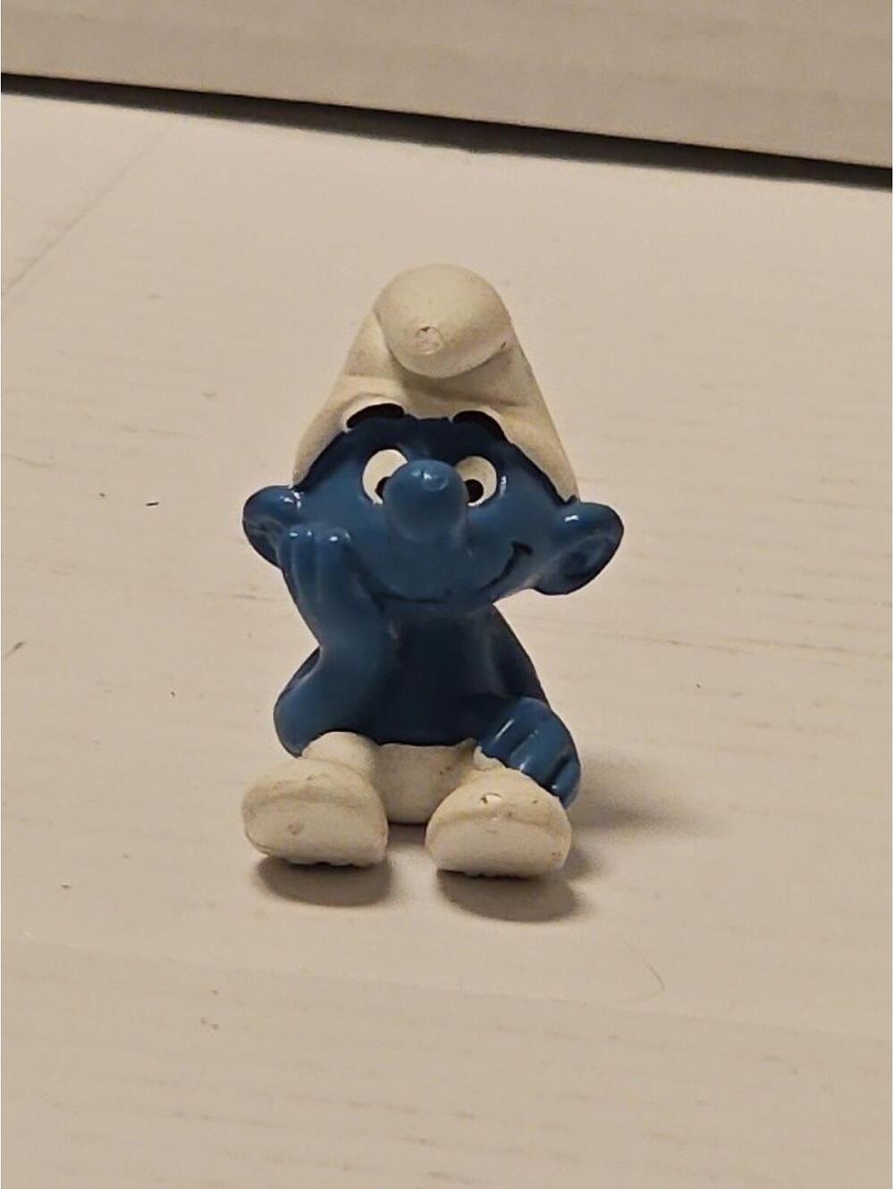 Vintage Peyo Schleich 70’s & 80’s Thinker Thinking Sitting Smurf Figure 20027